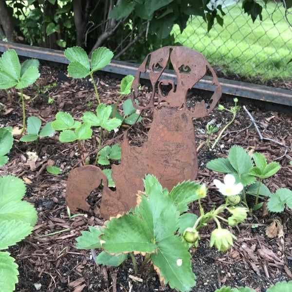 Beagle Corten steel dog silhouette, rusted patina finish, shown outdoors – My Metal Rescue