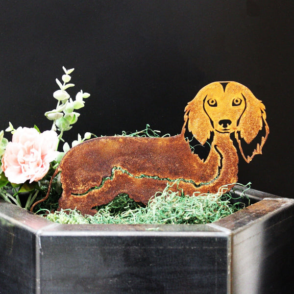 Dachshund Longhaired Corten steel dog silhouette, rusted patina finish – My Metal Rescue