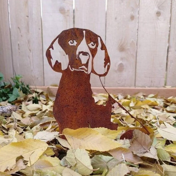 Beagle Corten steel dog silhouette, rusted patina finish, shown outdoors – My Metal Rescue